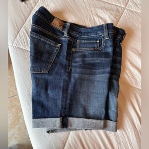 Dark blue Jean shorts like new